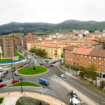 西尔肯纳兰科纪念碑酒店 4*