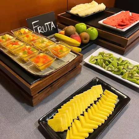 Silken Monumental Naranco 4* اوفيدو