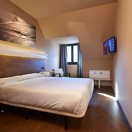 Silken Monumental Naranco Hotel 4*