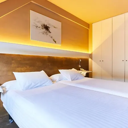 Silken Monumental Naranco 4* Οβιέδο