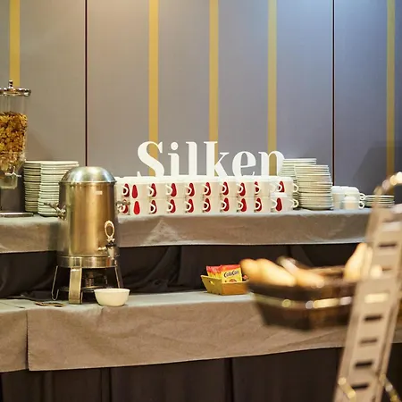 Silken Monumental Naranco 4* Oviédo